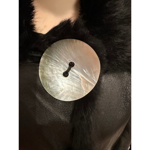 SPECTACULAR 1-OF-A-KIND VINTAGE  BLACK TOSCANA SHEARLING SMOOTH LEATHER JACKET - Picture 5 of 10